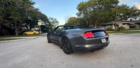 Ford Mustang 2022