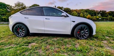 Tesla Model Y 2022