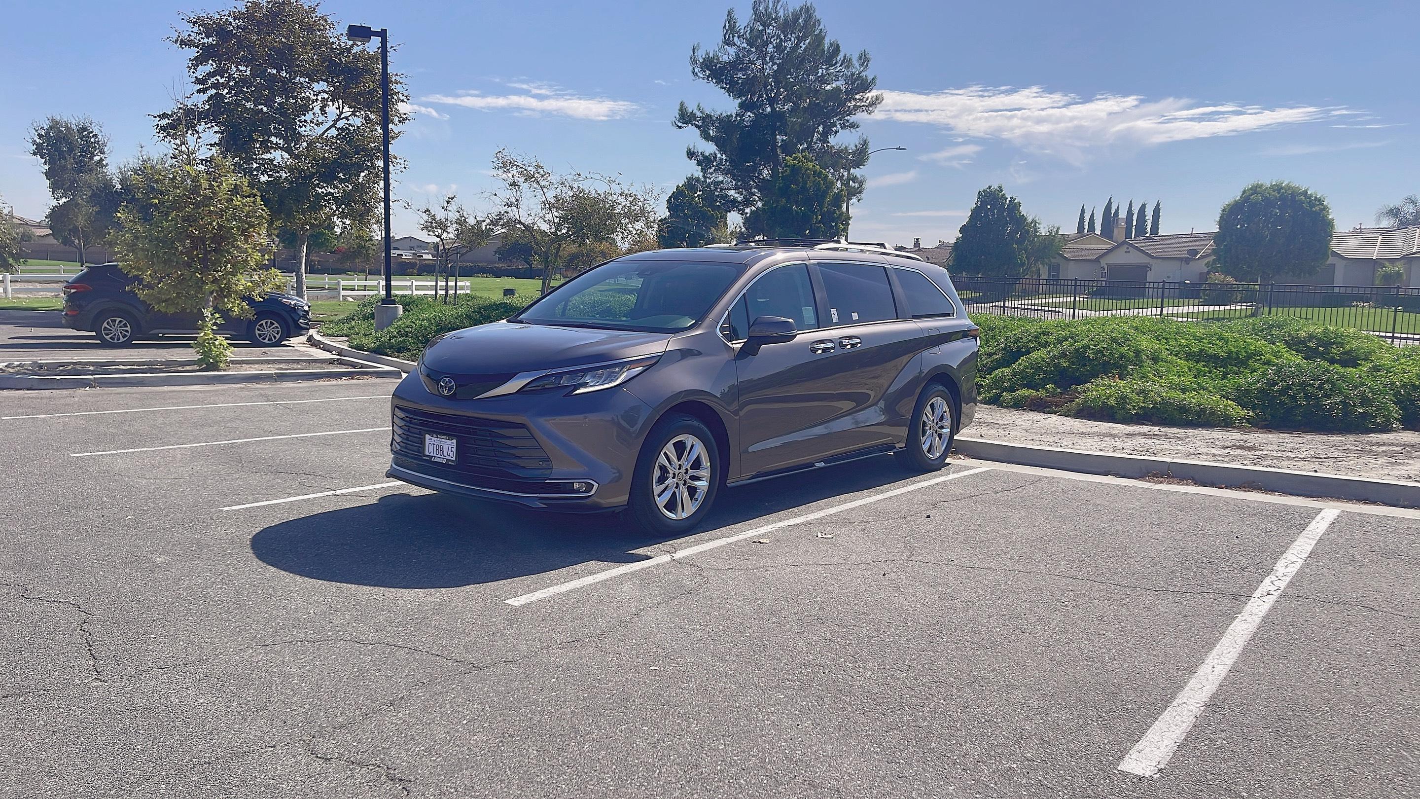 Toyota Sienna 2023 in 