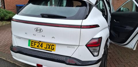 Hyundai Kona EV 2024