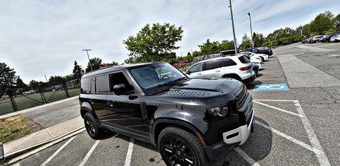 Land Rover Defender 2022