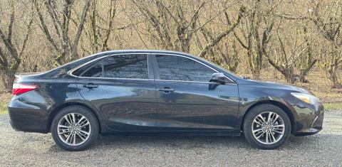 Toyota Camry 2016