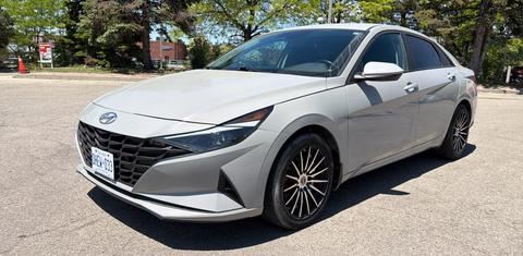 Hyundai Elantra 2023
