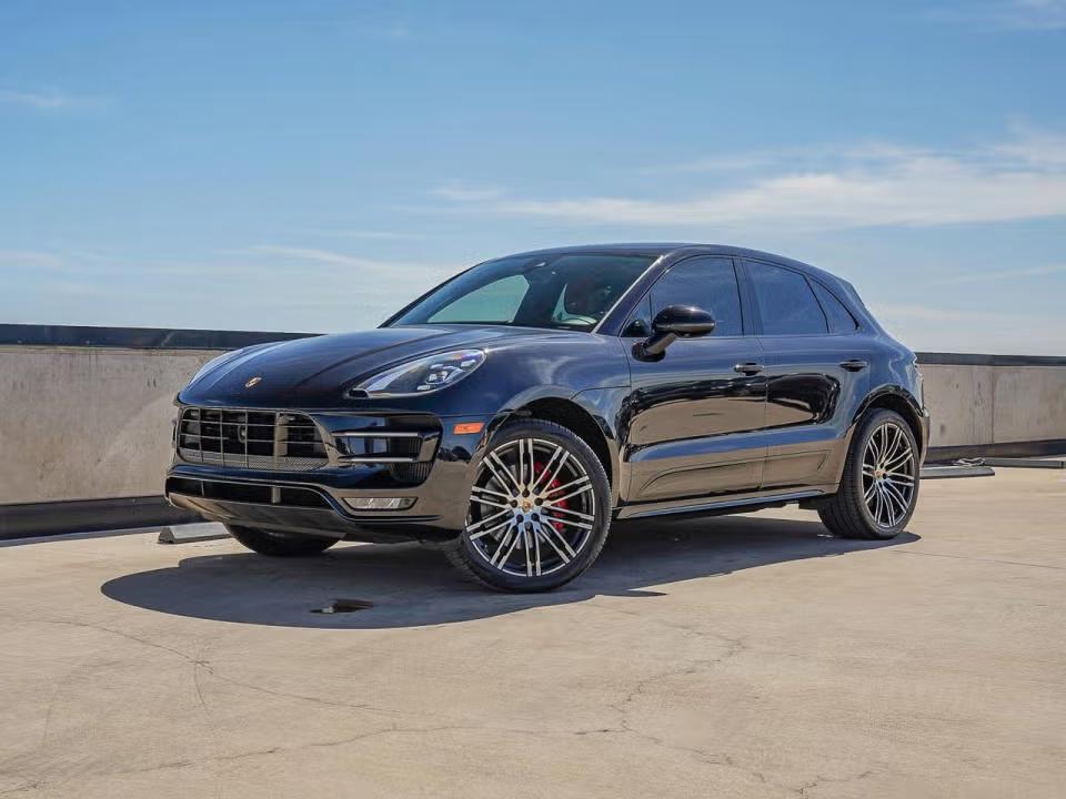 Porsche Macan 2018 in Buffalo Grove, IL