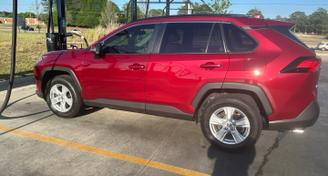 Toyota RAV4 2019 — Car rental alternative in Fayetteville, NC