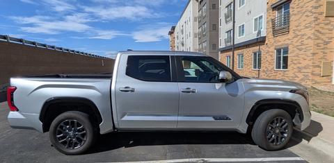 Toyota Tundra 2025