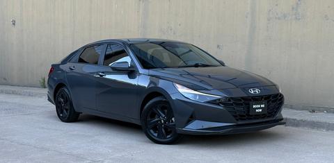 Hyundai Elantra Hybrid 2023