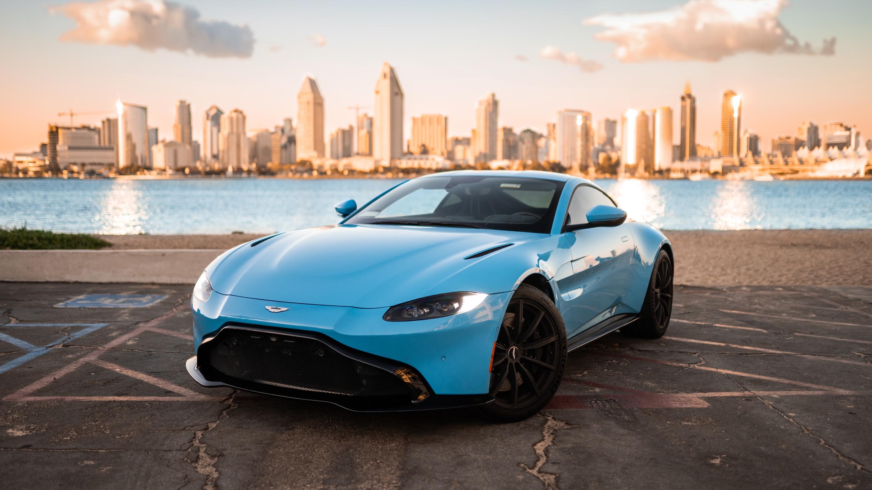 Aston Martin Vantage 2020 in San Diego, CA