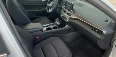 Nissan Altima 2024