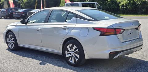 Nissan Altima 2024