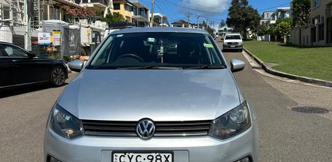 Volkswagen POLO 2015