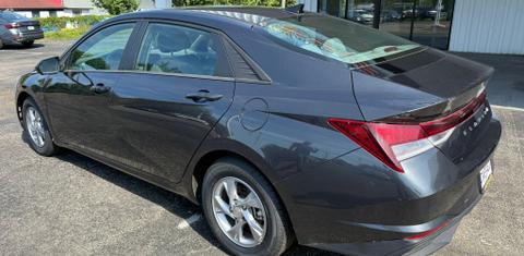 Hyundai Elantra 2021