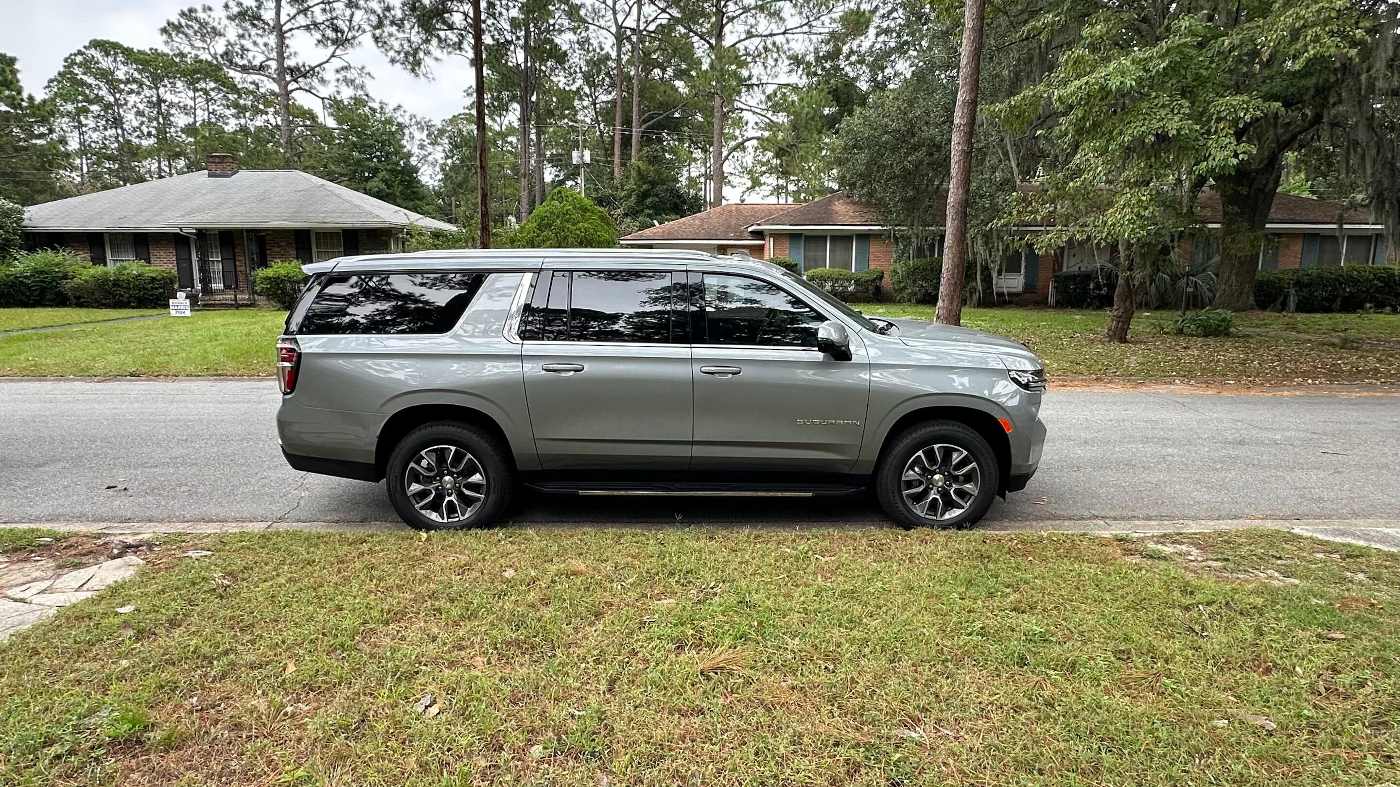 Chevrolet Suburban 2024 in 