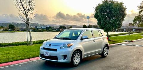 Scion xD 2013