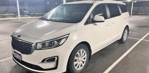 Kia CARNIVAL 2018