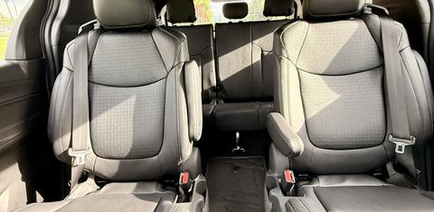 Toyota Sienna 2026