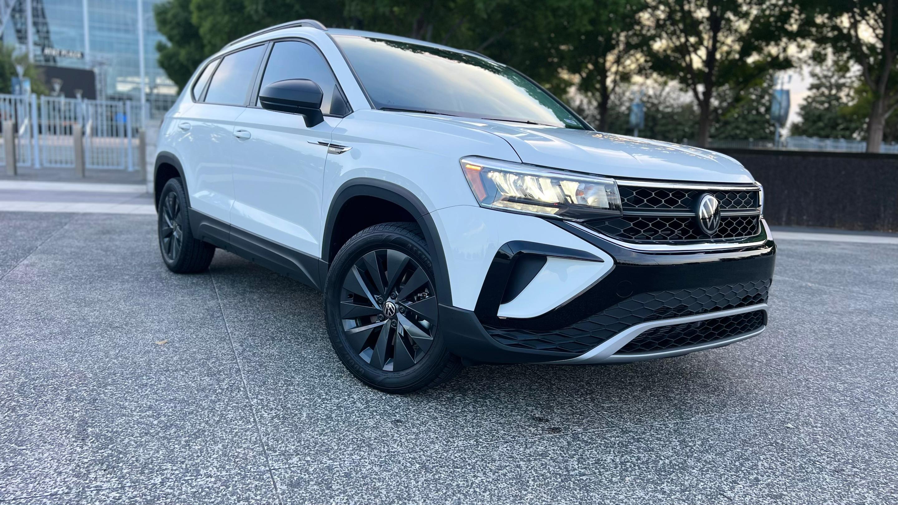 Volkswagen Taos 2024 in Arlington, TX