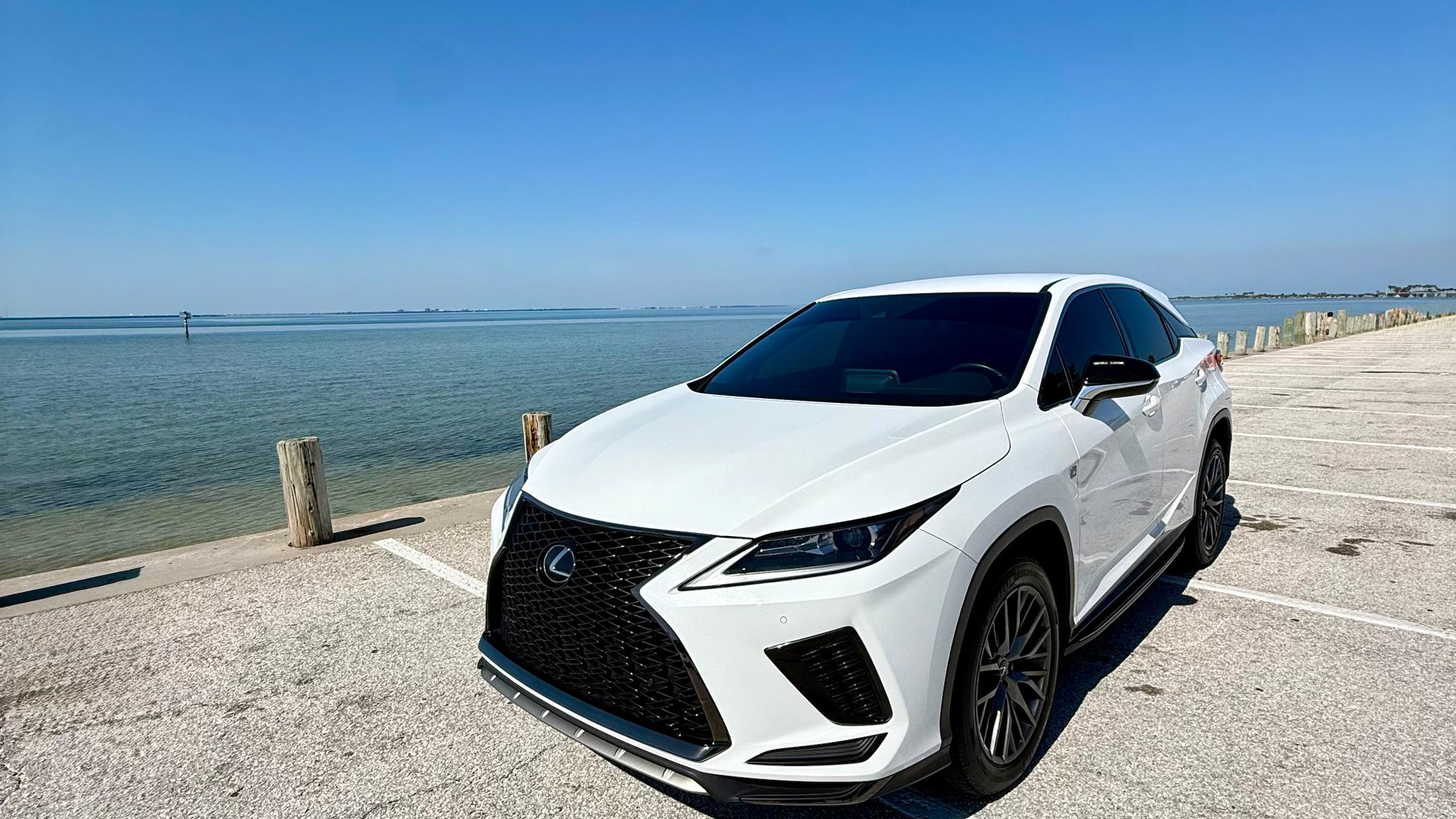 Lexus RX 2022 in 