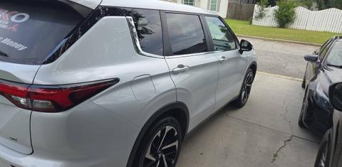 Mitsubishi Outlander 2023
