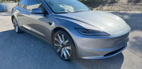 Tesla Model 3 2025