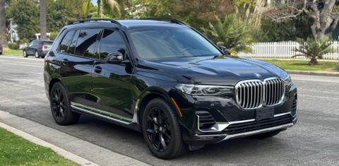 BMW X7 2021