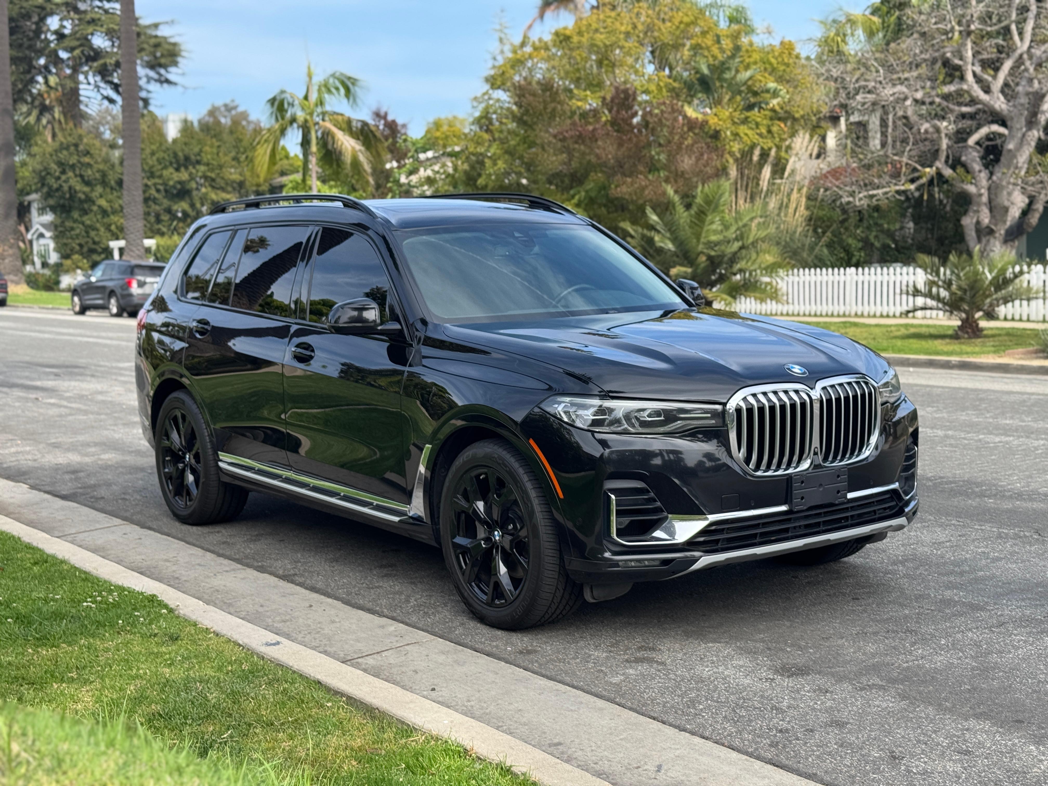 BMW X7 2021 in 