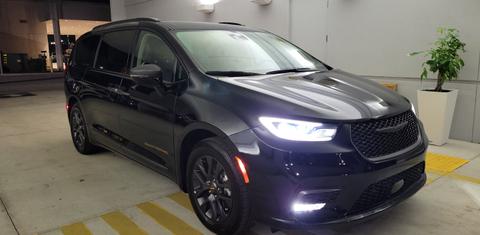 Chrysler Pacifica 2024