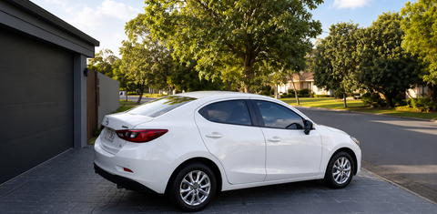 Mazda MAZDA2 2017