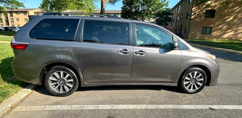 Toyota Sienna 2020