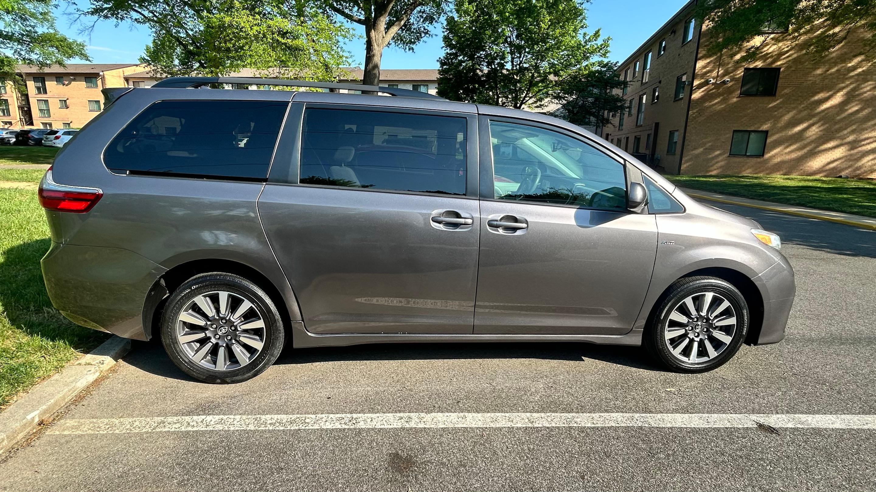 Toyota Sienna 2020 in Alexandria, VA