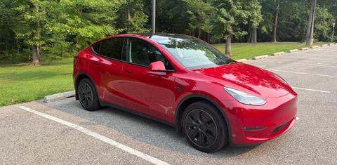 Tesla Model Y 2023