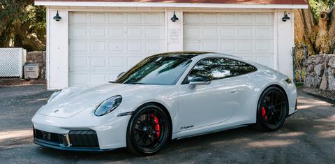 Porsche 911 2025