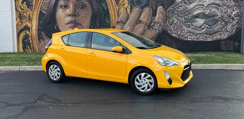 Toyota Prius c 2015