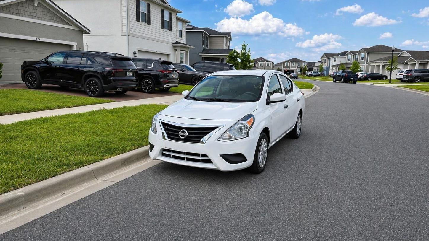 Nissan Versa 2018 in 