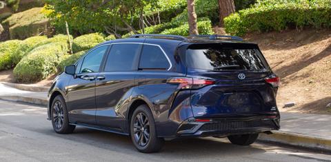 Toyota Sienna 2024