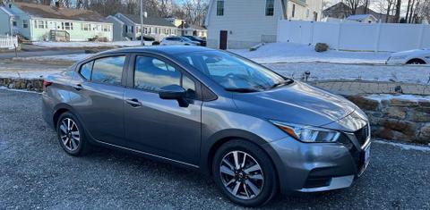 Nissan Versa 2020