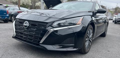 Nissan Altima 2025