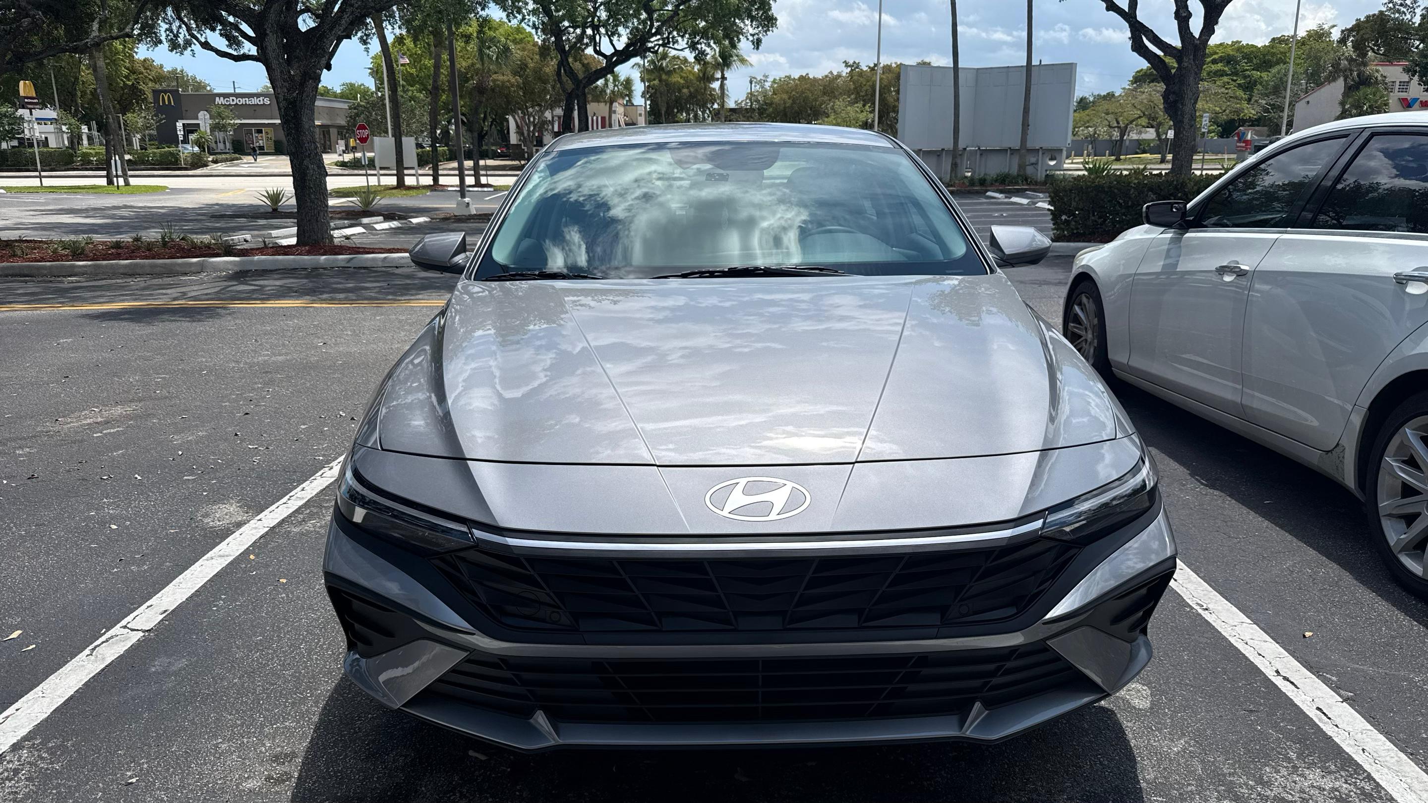 Hyundai Elantra 2026 in Coral Springs, FL
