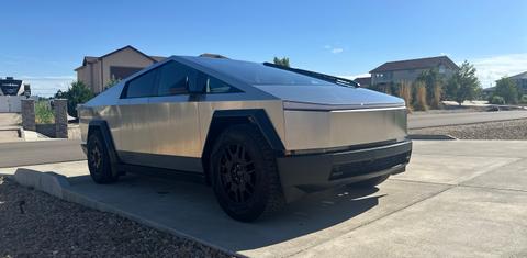 Tesla Cybertruck 2024