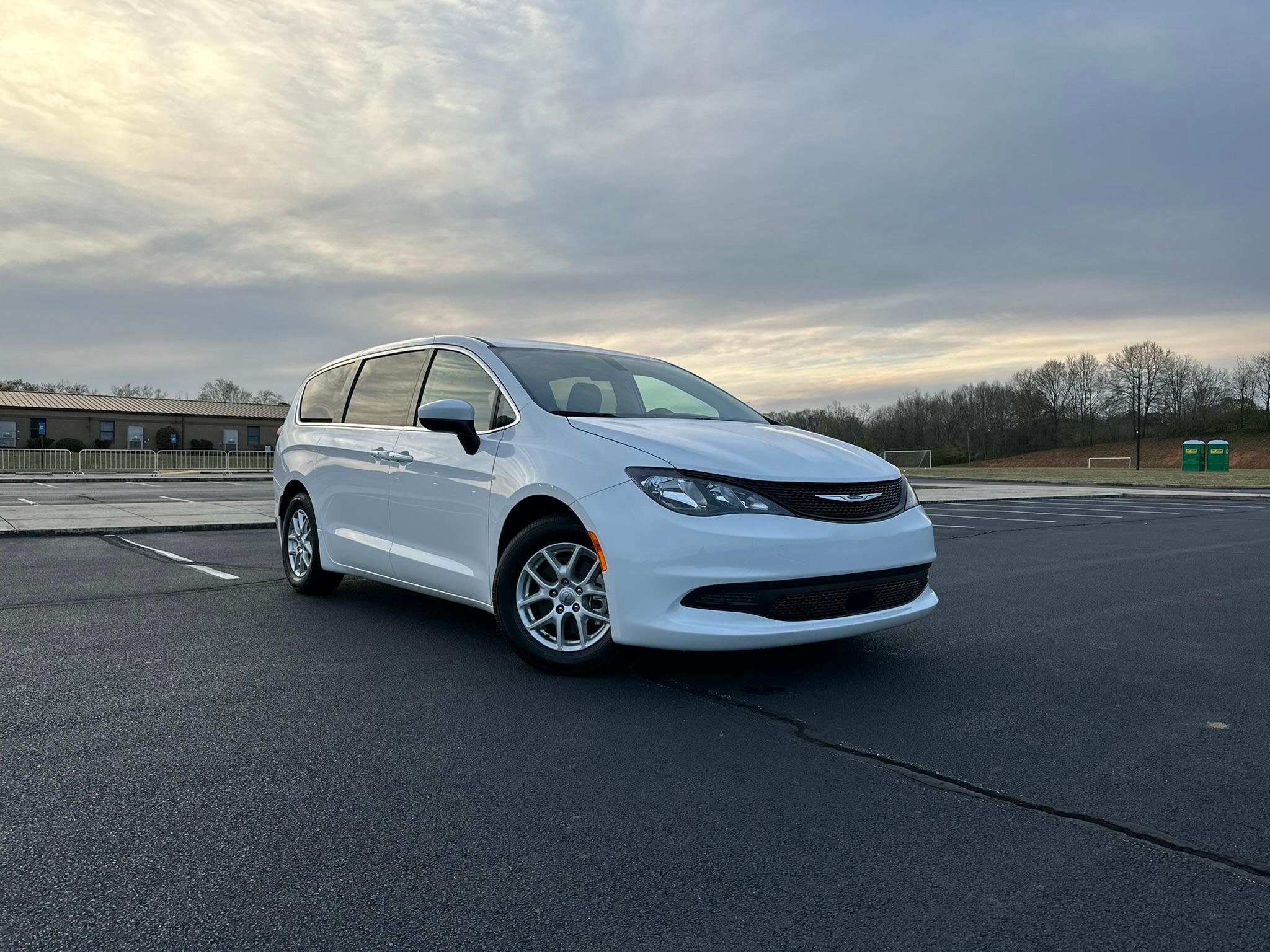 Chrysler Voyager 2022 in Marietta, GA