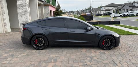 Tesla Model 3 2025