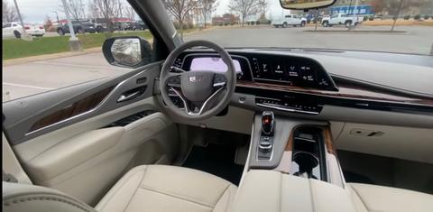 Cadillac Escalade ESV 2022