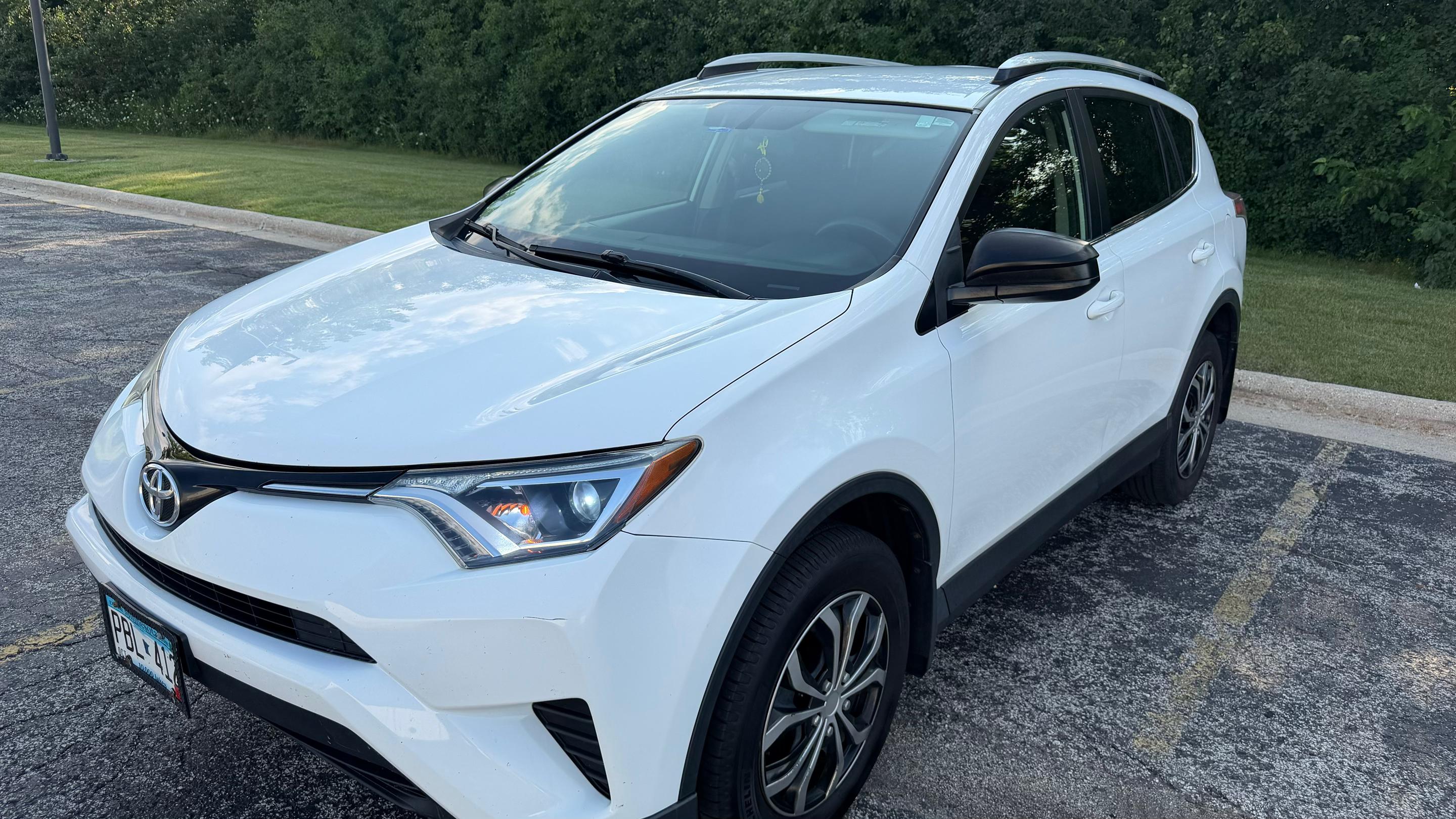 Toyota RAV4 2016 in Elk Grove Village, IL