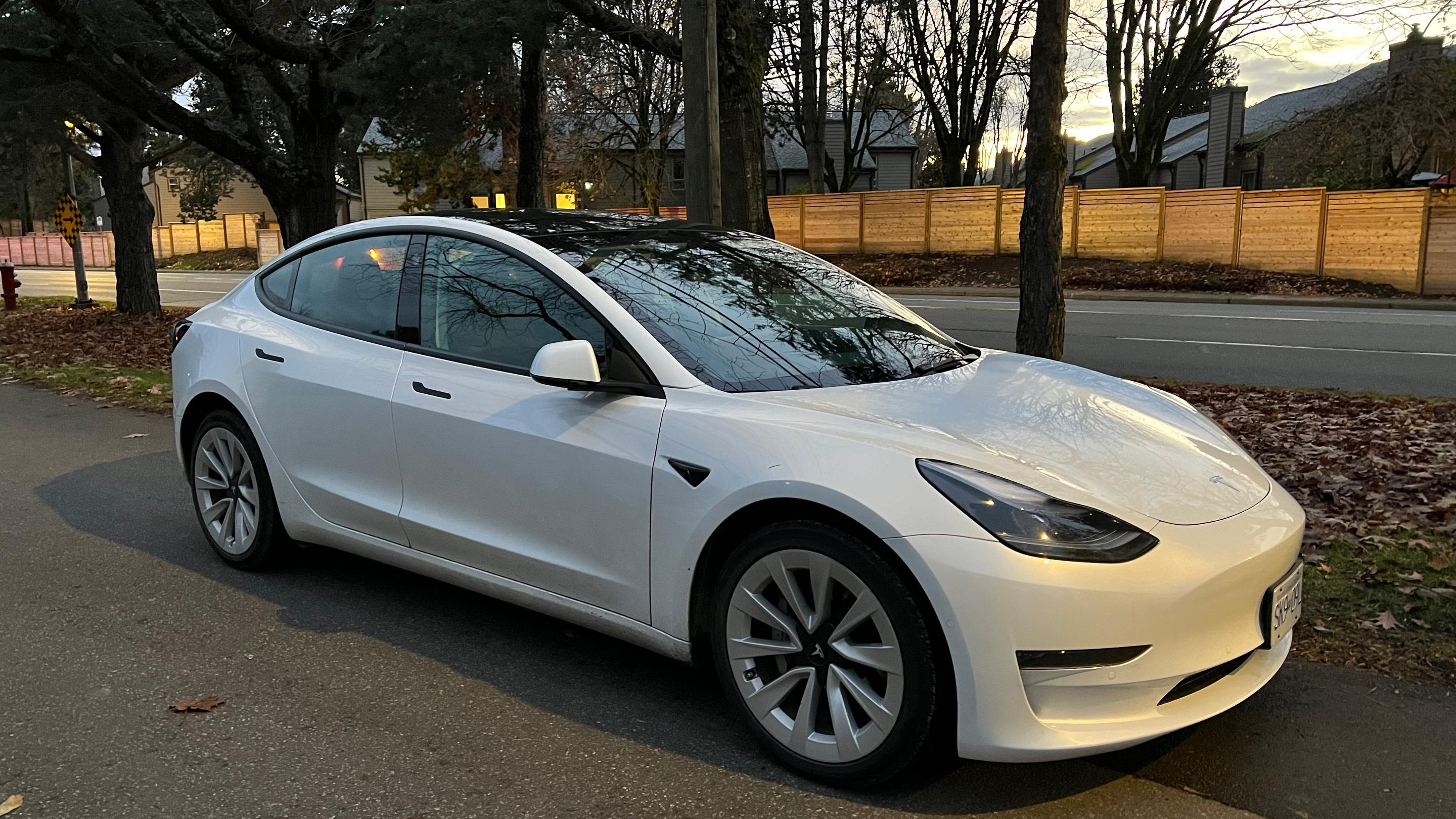 Tesla Model 3 2022 in Richmond, BC