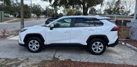 Toyota RAV4 2024
