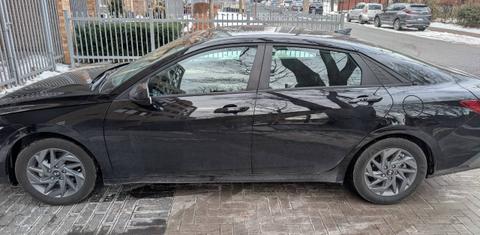 Hyundai Elantra 2025