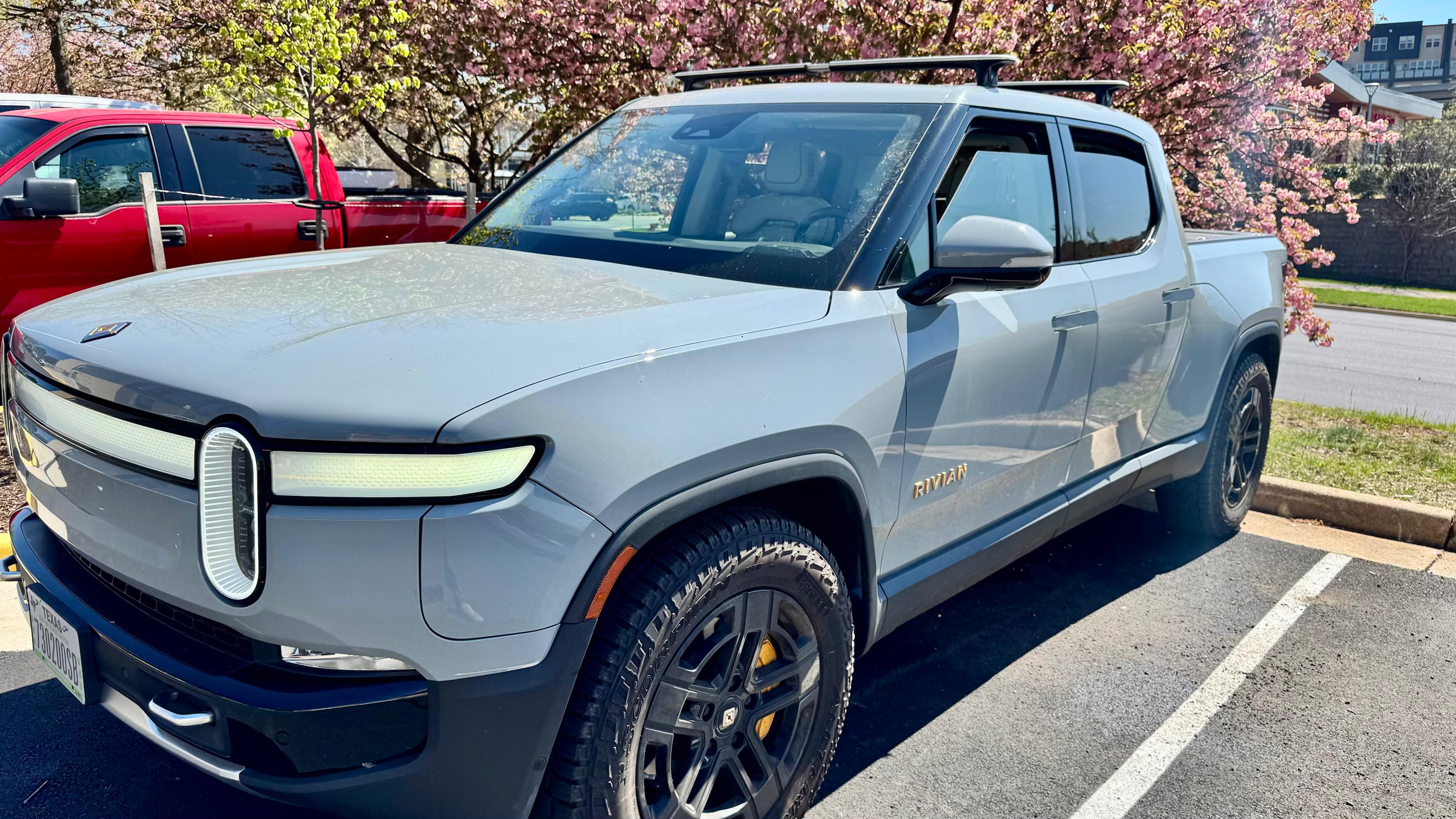 Rivian R1T 2023 in Great Falls, VA
