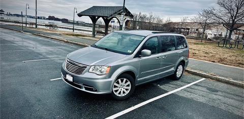 Chrysler Town & Country 2013