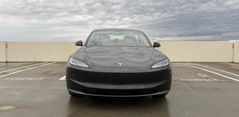 Tesla Model 3 2025