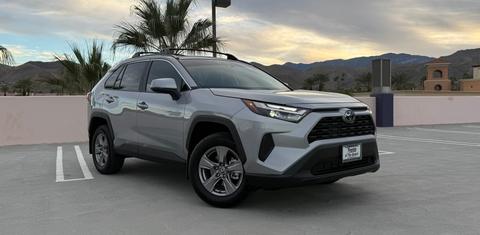Toyota RAV4 2025